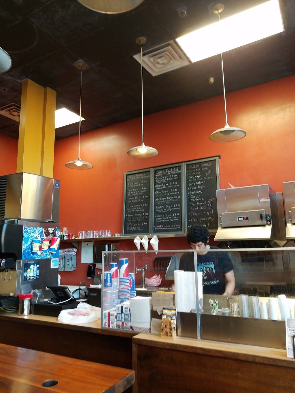 Fritz | European Fry House | restaurant | 435 Pacific Ave, Bremerton, WA 98337, USA | 3604791088 OR +1 360-479-1088