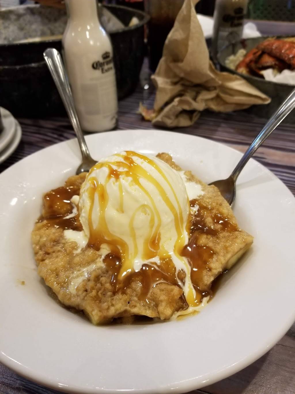 Joes Crab Shack | restaurant | 7903 W Irlo Bronson Memorial Hwy, Kissimmee, FL 34747, USA | 4077870041 OR +1 407-787-0041