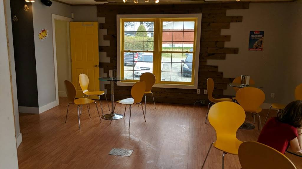 Crèmerie les 2 soeurs | restaurant | 6002 QC-220, Sherbrooke, QC J1R 0L6, Canada | 8199336339 OR +1 819-933-6339