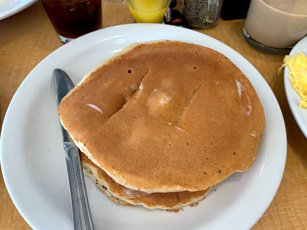 Reveille Cafe West Cobb | restaurant | 2500 Dallas Hwy #600, Marietta, GA 30064, USA | 7707260981 OR +1 770-726-0981