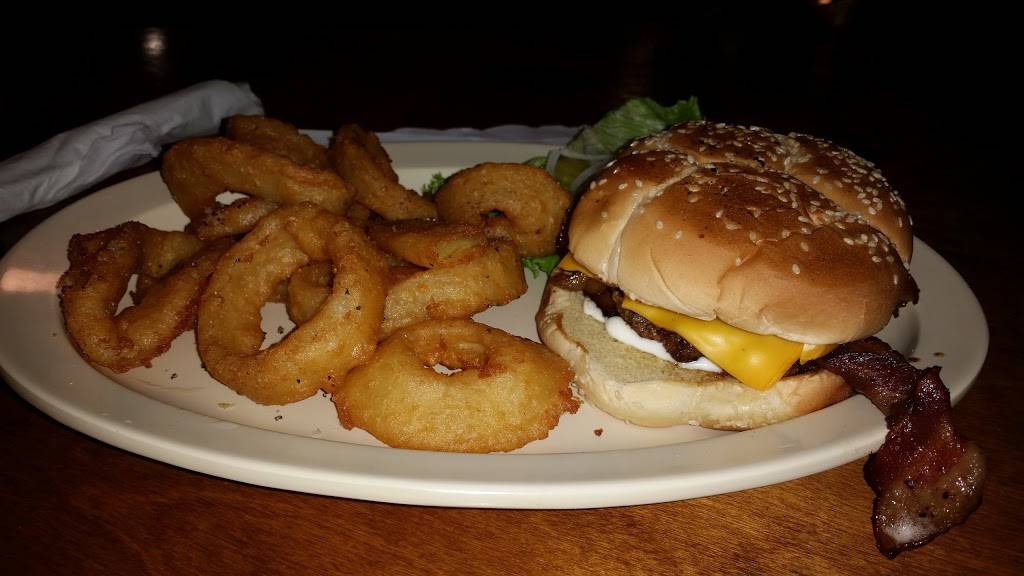 Louis Bait Camp Inc. RESTAURANT | restaurant | 3510 Hwy 6, Hitchcock, TX 77563, USA | 4099359050 OR +1 409-935-9050