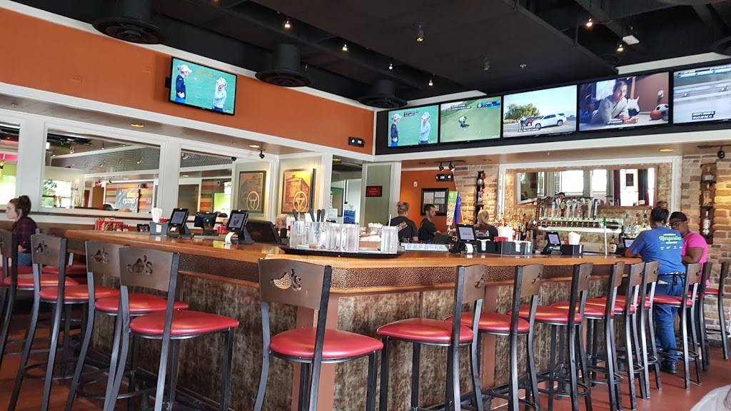 Chilis Grill & Bar | meal takeaway | 708 Cagan View Rd, Clermont, FL 34714, USA | 3523941133 OR +1 352-394-1133