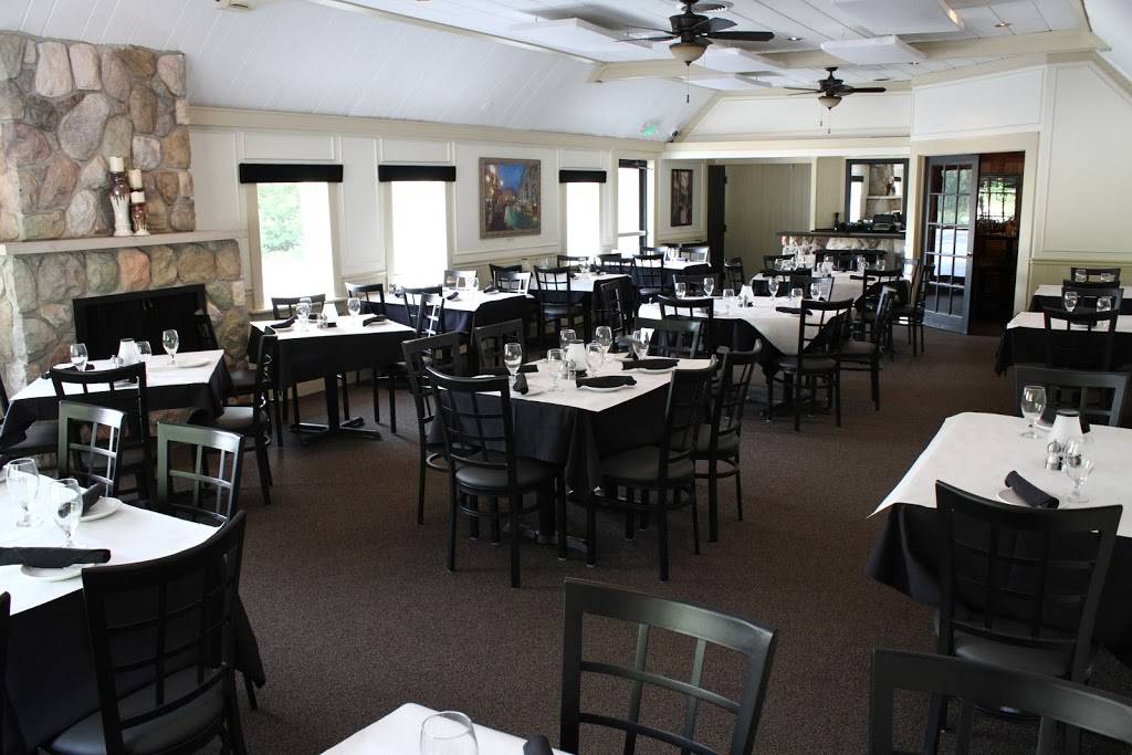 Vernales Restaurant | restaurant | 3018 M-119, Harbor Springs, MI 49740, USA | 2312424777 OR +1 231-242-4777
