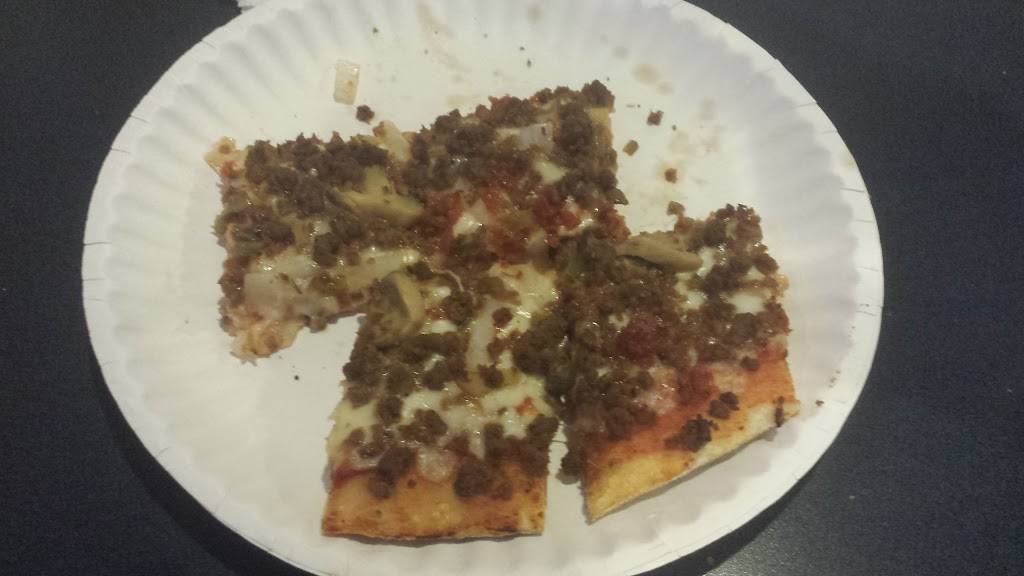 Sir Danos Pizza Parlor | restaurant | 496 N Indiana Ave, Sellersburg, IN 47172, USA | 8122463346 OR +1 812-246-3346