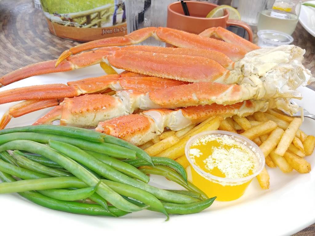 Redfin Blues | restaurant | 100 Waterfront Dr, Pittsburgh, PA 15222, USA | 4123225837 OR +1 412-322-5837