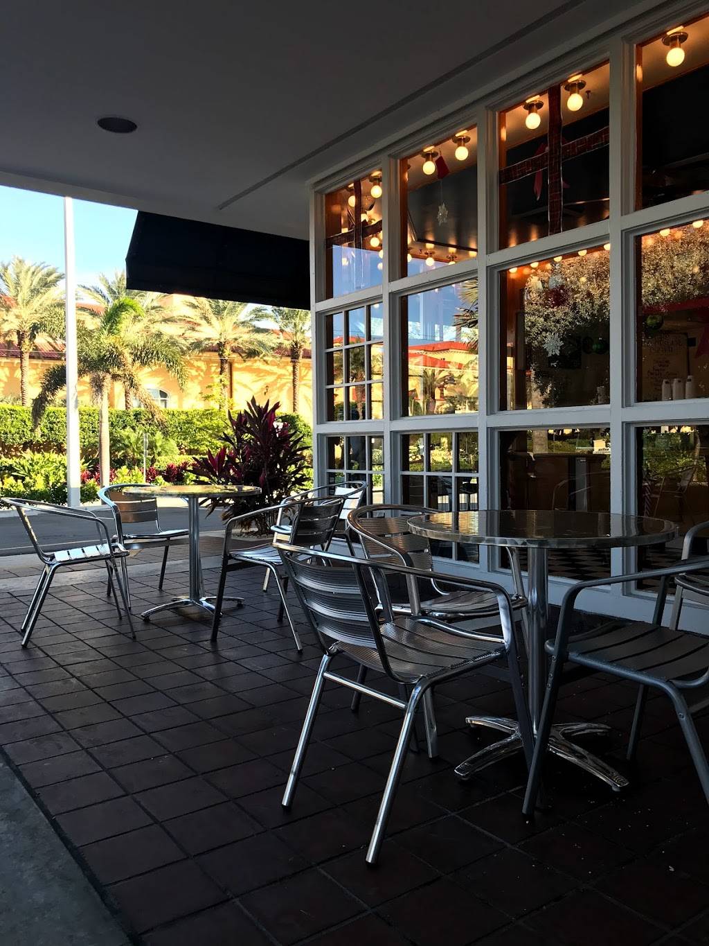 Ice Cream & Yogurt Club | restaurant | Manalapan, FL 33462, USA | 5615820778 OR +1 561-582-0778