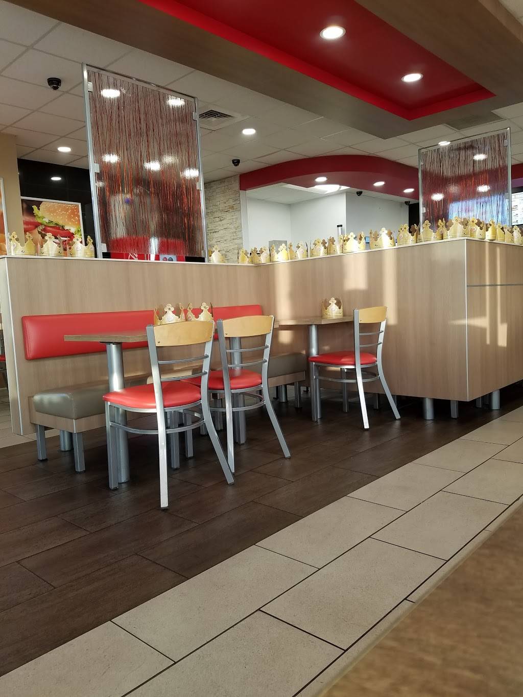 Burger King | restaurant | S64W15924 Commerce Center Parkway, Muskego, WI 53150, USA | 4144229596 OR +1 414-422-9596