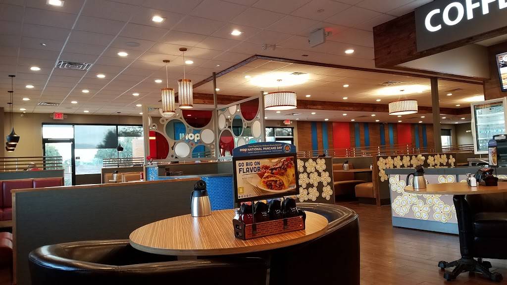 IHOP | restaurant | 16080 Perris Blvd, Moreno Valley, CA 92551, USA | 9512420144 OR +1 951-242-0144