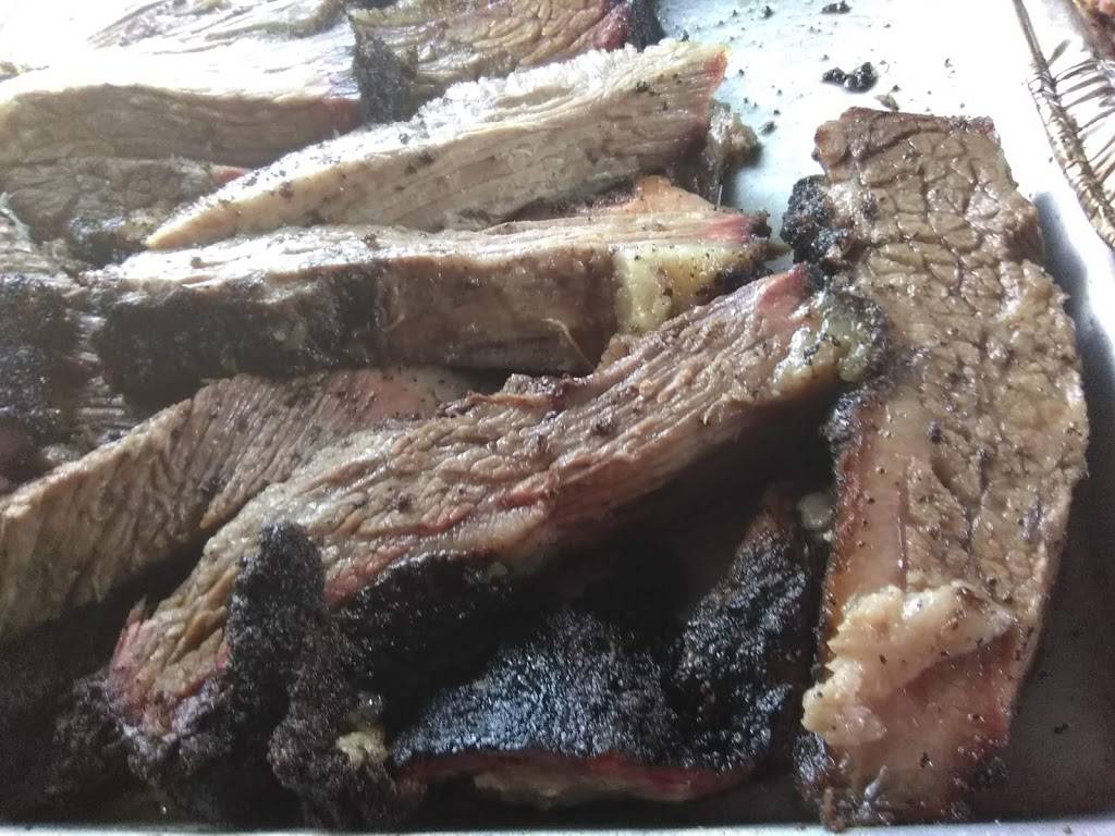 Hot Pit BBQ | restaurant | 17334 Beaumont Hwy, Houston, TX 77049, USA | 2816852185 OR +1 281-685-2185