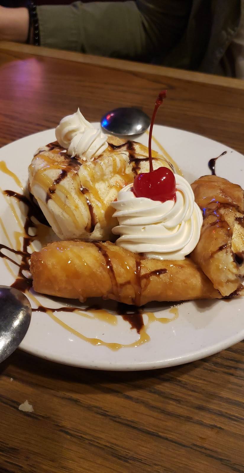 Los Molcajetes | restaurant | 4320 Western Center Blvd, Fort Worth, TX 76137, USA | 8173069000 OR +1 817-306-9000