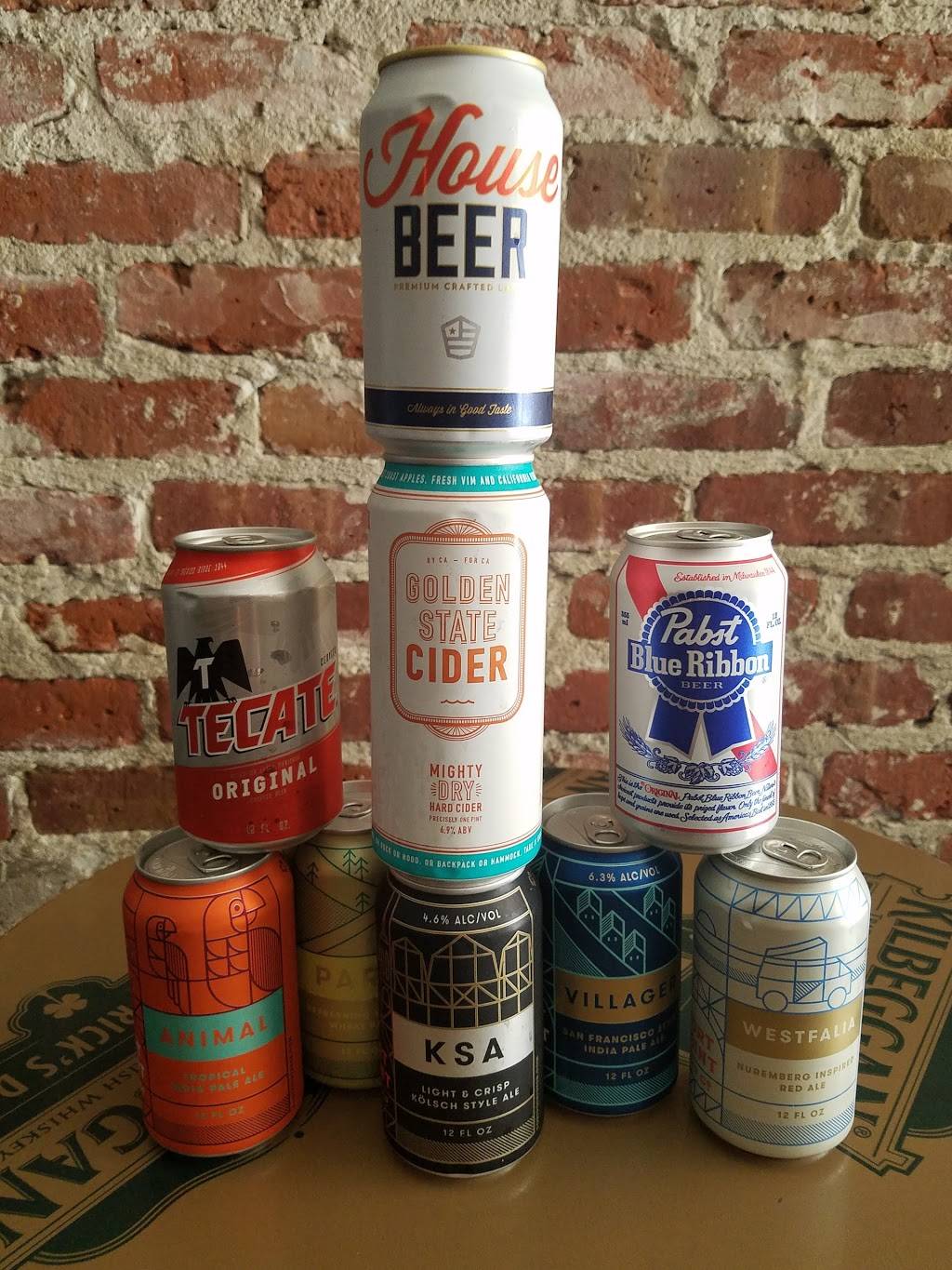 Danny Coyles | night club | 668 Haight St, San Francisco, CA 94117, USA | 4155588375 OR +1 415-558-8375