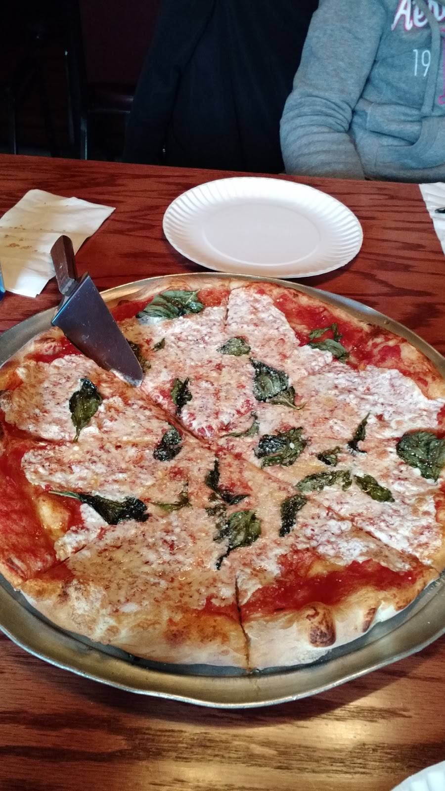 Johns Of Arthur Ave | restaurant | 19 W Main St, Middletown, NY 10940, USA | 8454674712 OR +1 845-467-4712