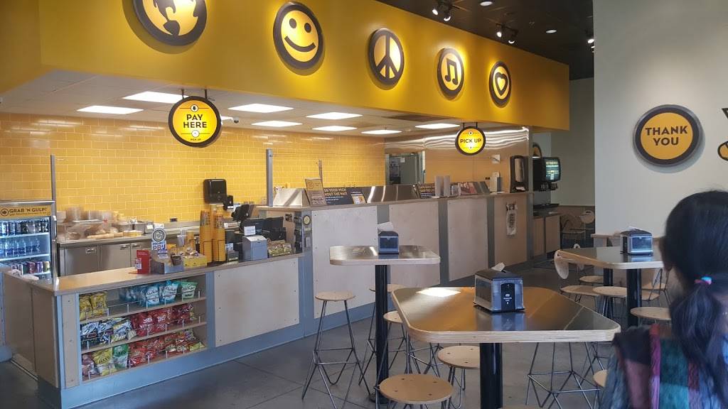 Which Wich Superior Sandwiches | restaurant | 1220 Shaw Ave #105, Clovis, CA 93612, USA | 5594240098 OR +1 559-424-0098