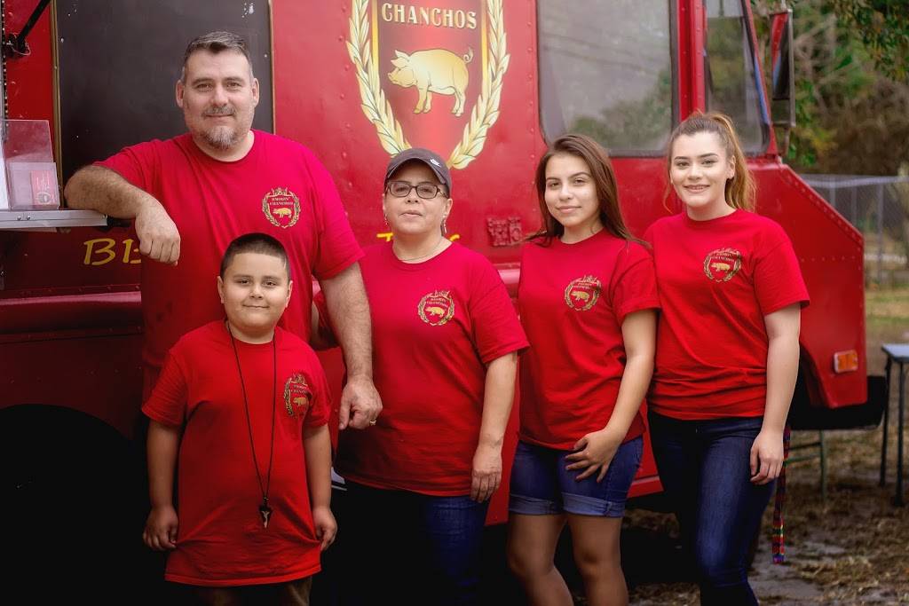 Smokin Chanchos | restaurant | 2608 Ralph Rd, Lakeland, FL 33801, USA | 8635135206 OR +1 863-513-5206