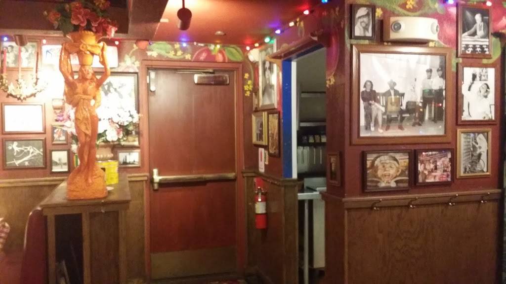 Buca di Beppo Italian Restaurant | restaurant | 714 Grape St, Whitehall, PA 18052, USA | 6102643389 OR +1 610-264-3389