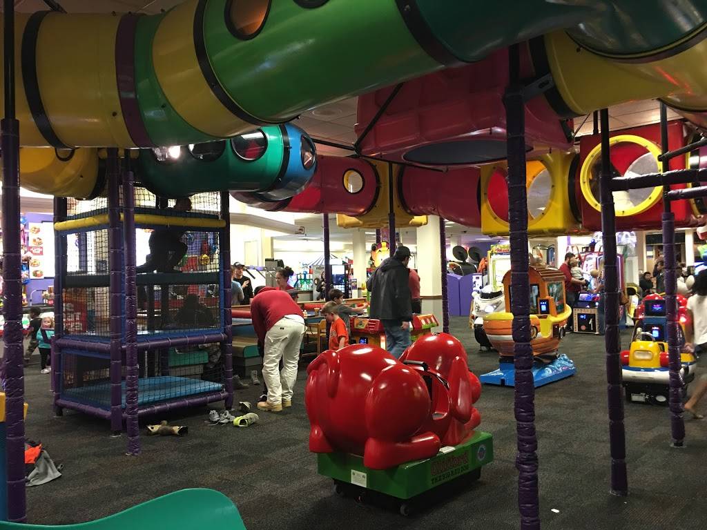 Chuck E. Cheeses | restaurant | 6637 Governor Ritchie Hwy, Glen Burnie, MD 21061, USA | 4107613131 OR +1 410-761-3131