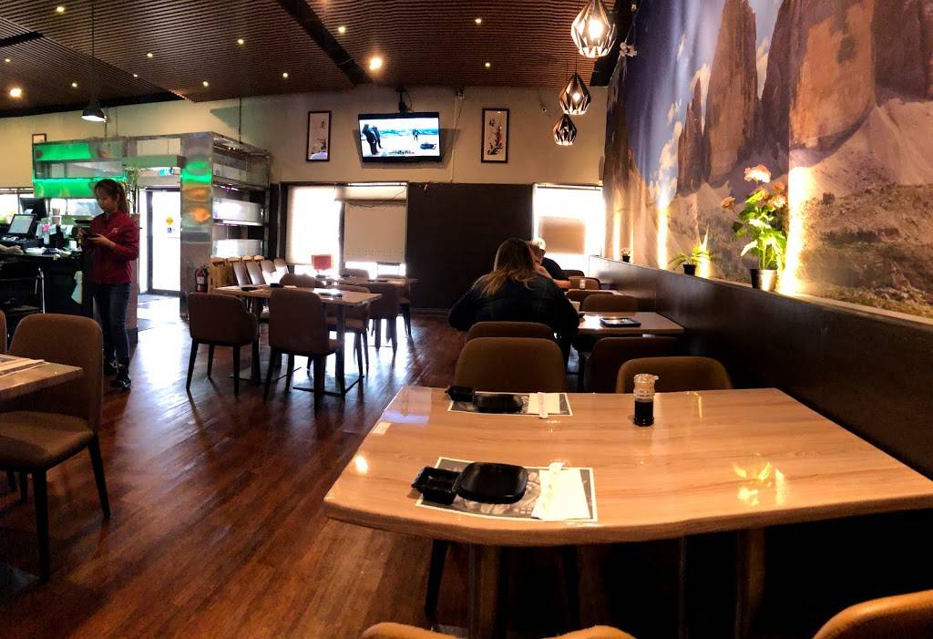 Diamond Sushi | restaurant | 29 Anne St S, Barrie, ON L4N 2C5, Canada | 7052526833 OR +1 705-252-6833