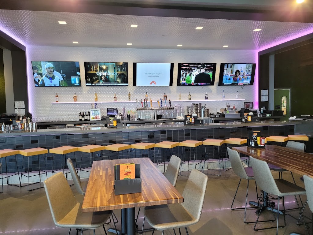 Topgolf Boston - Canton | restaurant | 777 Dedham St, Canton, MA 02021, USA | 3395021260 OR +1 339-502-1260