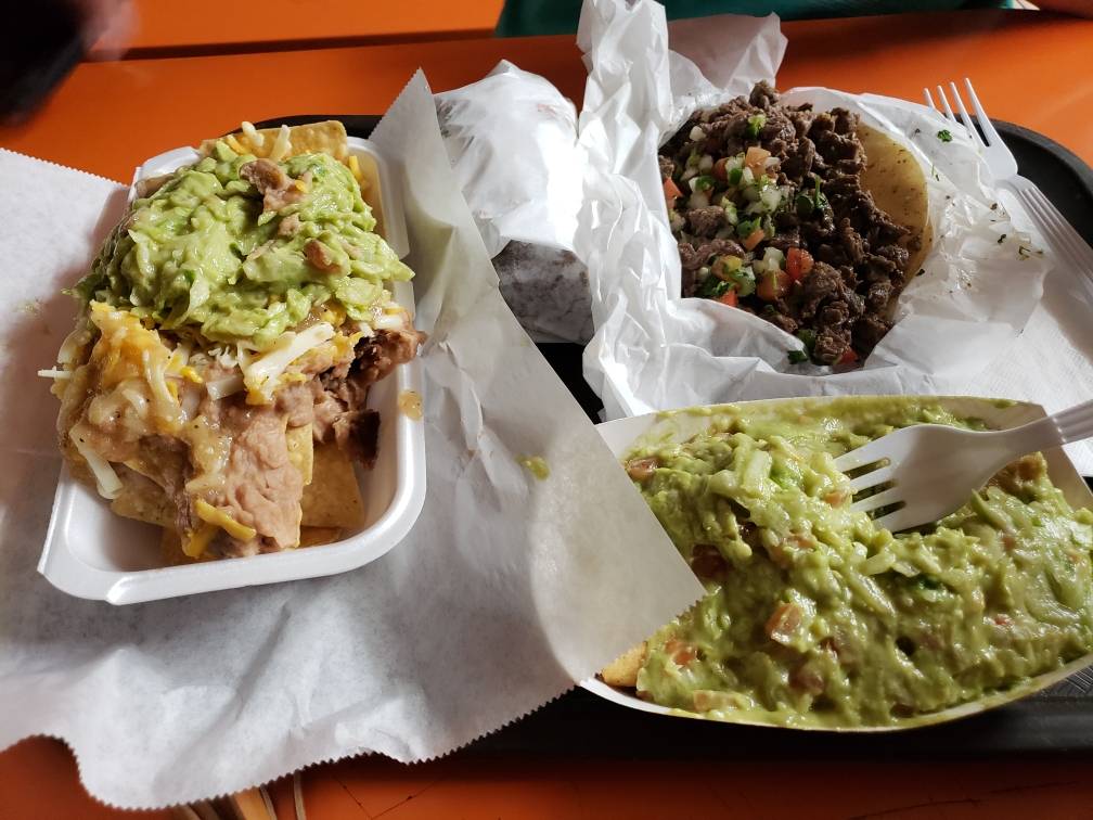 Pepes Downey | restaurant | 9020 Telegraph Rd, Downey, CA 90240, USA | 5628697045 OR +1 562-869-7045