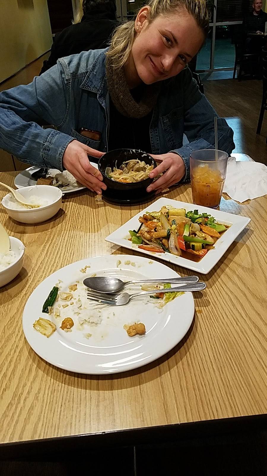 Thai Mango | restaurant | 8008 1300 E, Sandy, UT 84094, USA | 8019309950 OR +1 801-930-9950