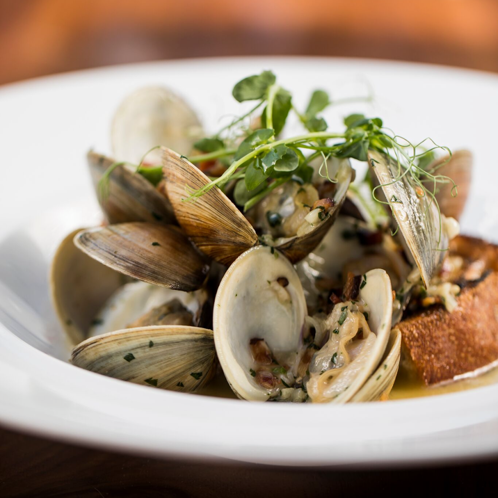 Mission + Market | restaurant | Three Alliance Center, 3550 Lenox Rd NE, Atlanta, GA 30326, USA | 4049482927 OR +1 404-948-2927