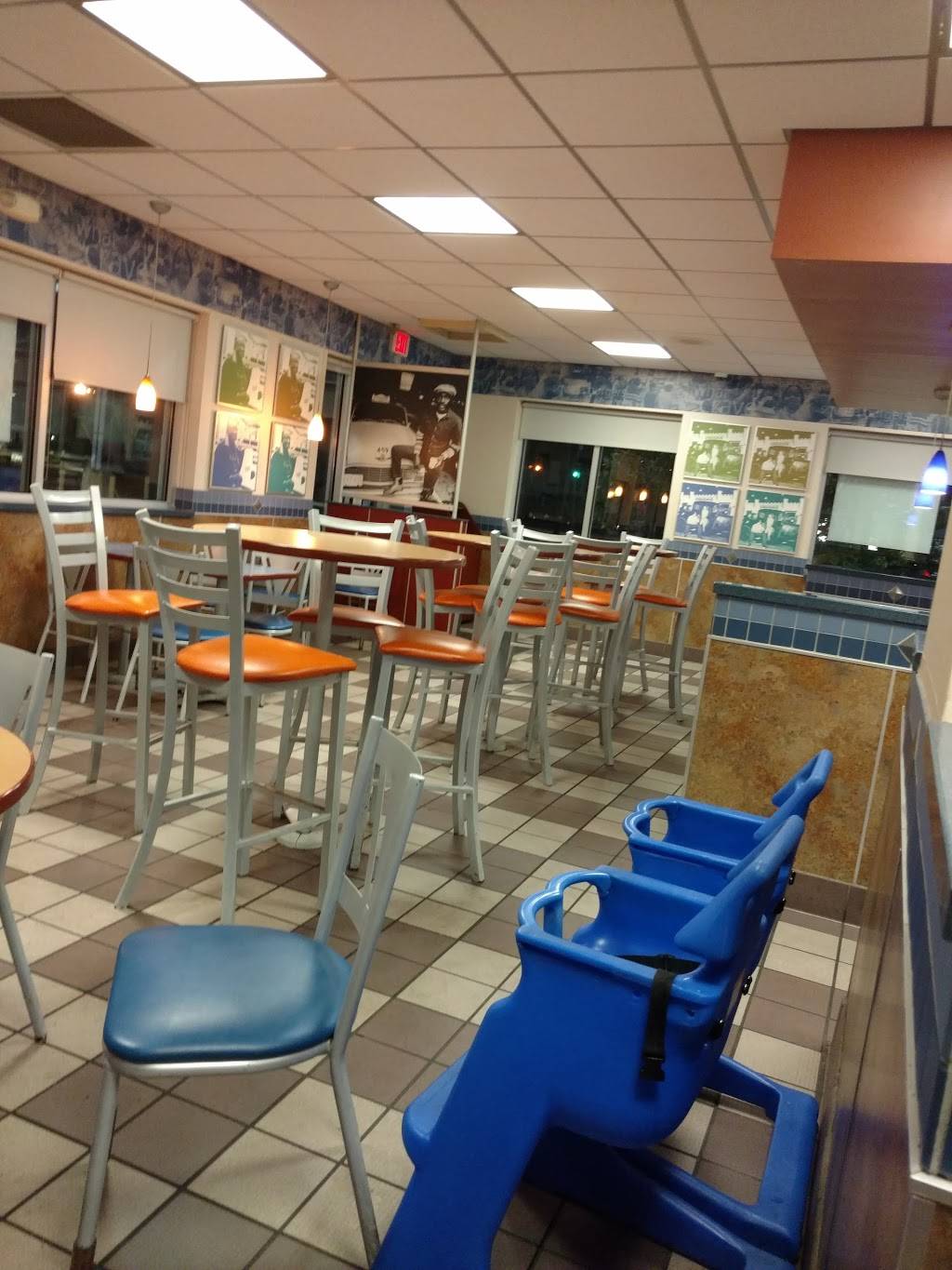 White Castle | restaurant | 9493 Westport Rd, Louisville, KY 40241, USA | 5024237805 OR +1 502-423-7805