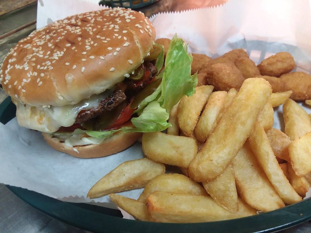 Scooters Grille | restaurant | 18 Old Providence Rd, Goodwater, AL 35072, USA | 2563924861 OR +1 256-392-4861