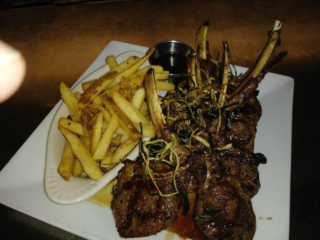 Willow Tree | restaurant | 633 Court St, West Branch, MI 48661, USA | 9893450660 OR +1 989-345-0660