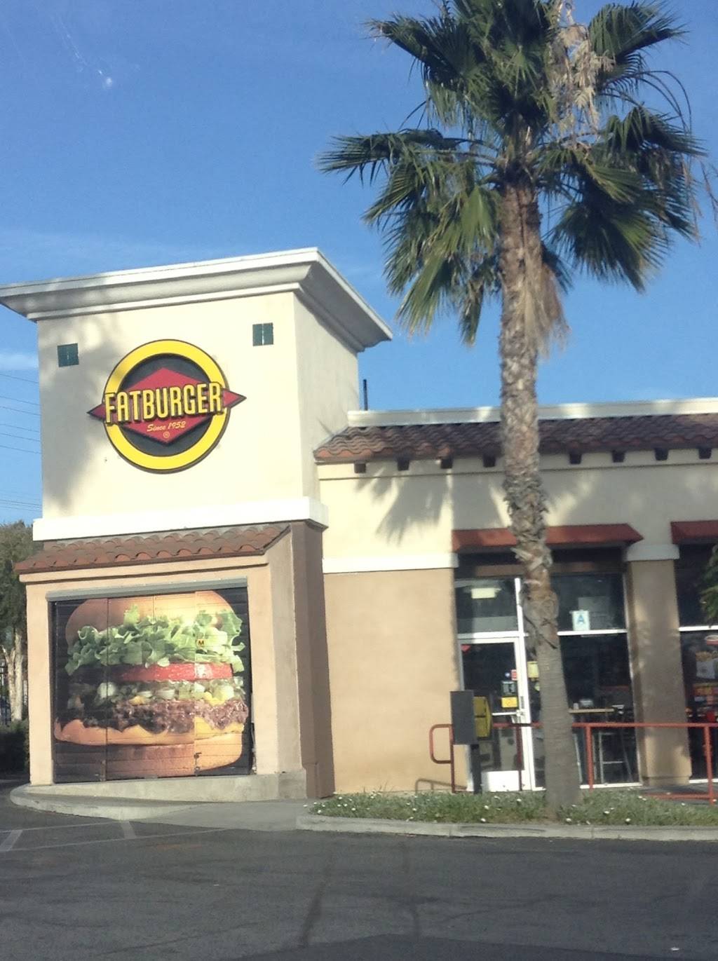 Fatburger & Buffalos | restaurant | 11984 Foothill Blvd, Sylmar, CA 91342, USA | 7472250335 OR +1 747-225-0335