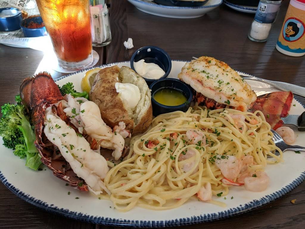 Red Lobster | restaurant | 1525 Travis Blvd, Fairfield, CA 94533, USA | 7074218292 OR +1 707-421-8292