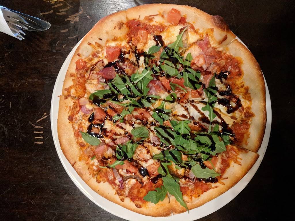 GO Italian Restaurant | restaurant | 2815 Princess St, Kingston, ON K7P 2X2, Canada | 6137661200 OR +1 613-766-1200