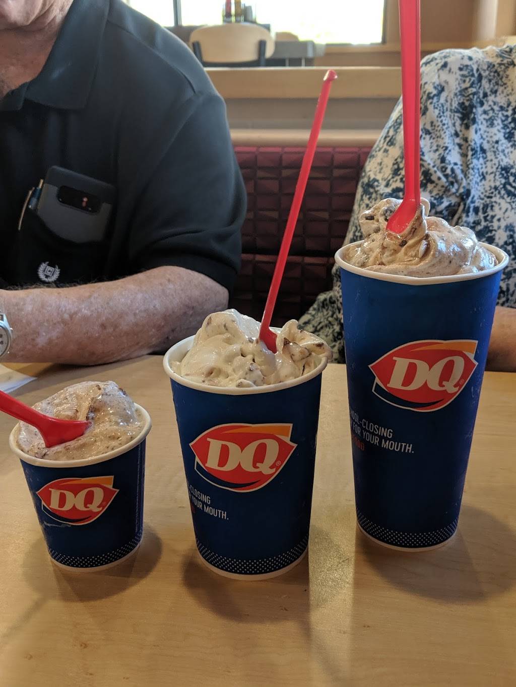 Dairy Queen Grill & Chill | restaurant | 900 N Airport Rd, West Memphis, AR 72301, USA | 8705592458 OR +1 870-559-2458