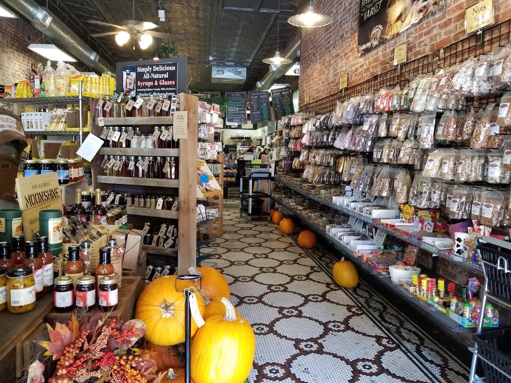 McKennas Market Cambridge | restaurant | 705 Wheeling Ave, Cambridge, OH 43725, USA | 7404320123 OR +1 740-432-0123