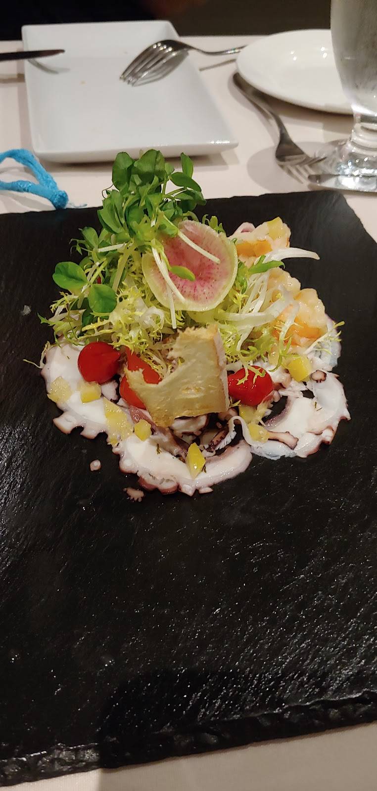 Idlewyld Inn Restaurant | restaurant | 36 Grand Ave, London, ON N6C 1K8, Canada | 5194325554 OR +1 519-432-5554