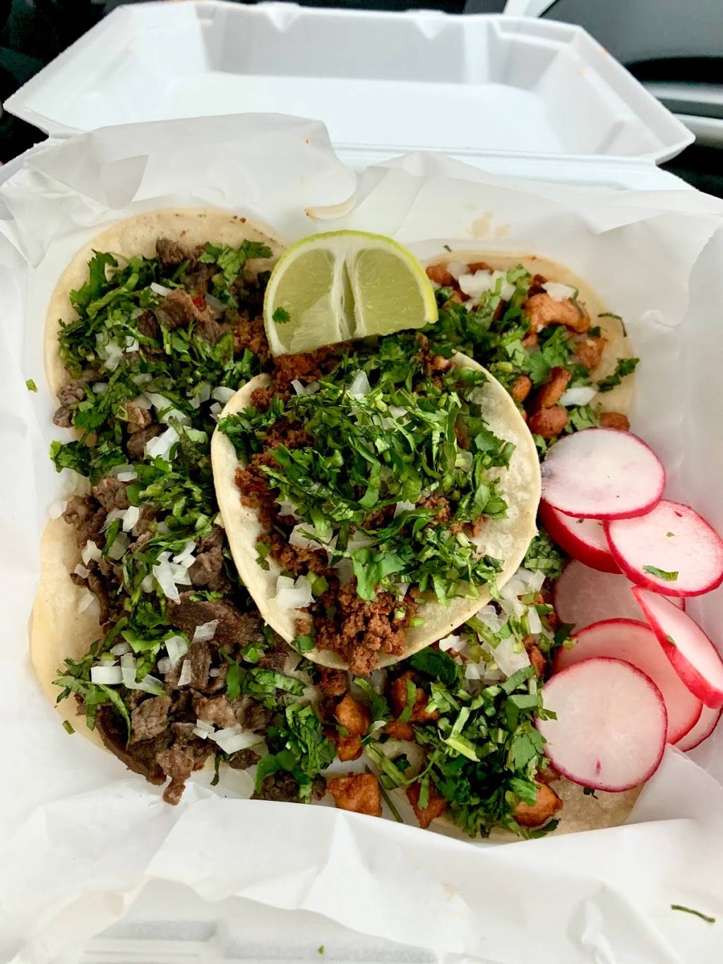 Hermanos Lopez Taqueria | restaurant | 615 W McLane St, Osceola, IA 50213, USA | 6414143520 OR +1 641-414-3520