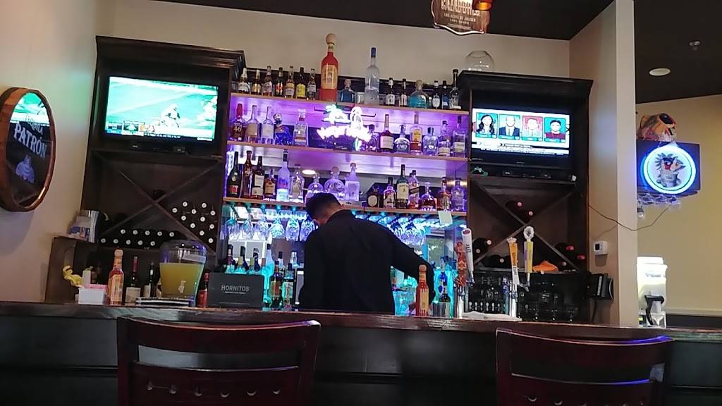 La Parrillada | restaurant | 7960 Crescent Park Dr, Gainesville, VA 20155, USA | 5712619352 OR +1 571-261-9352