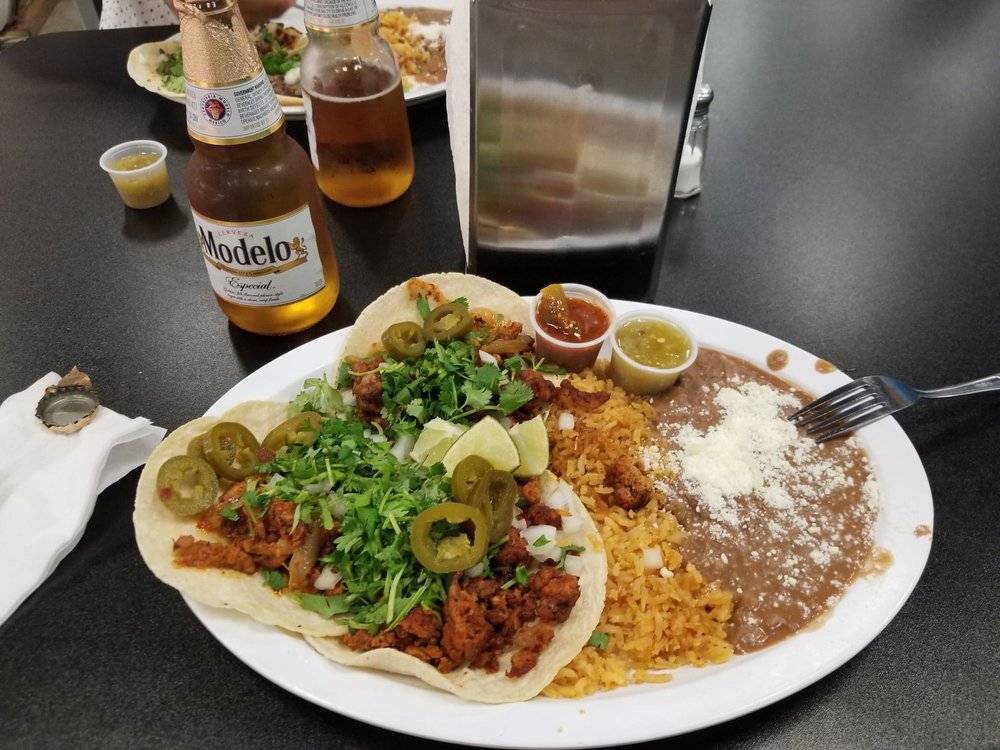 Carnitas Michoacan | restaurant | 2503 Beacon Ave S, Seattle, WA 98144, USA | 2063233688 OR +1 206-323-3688
