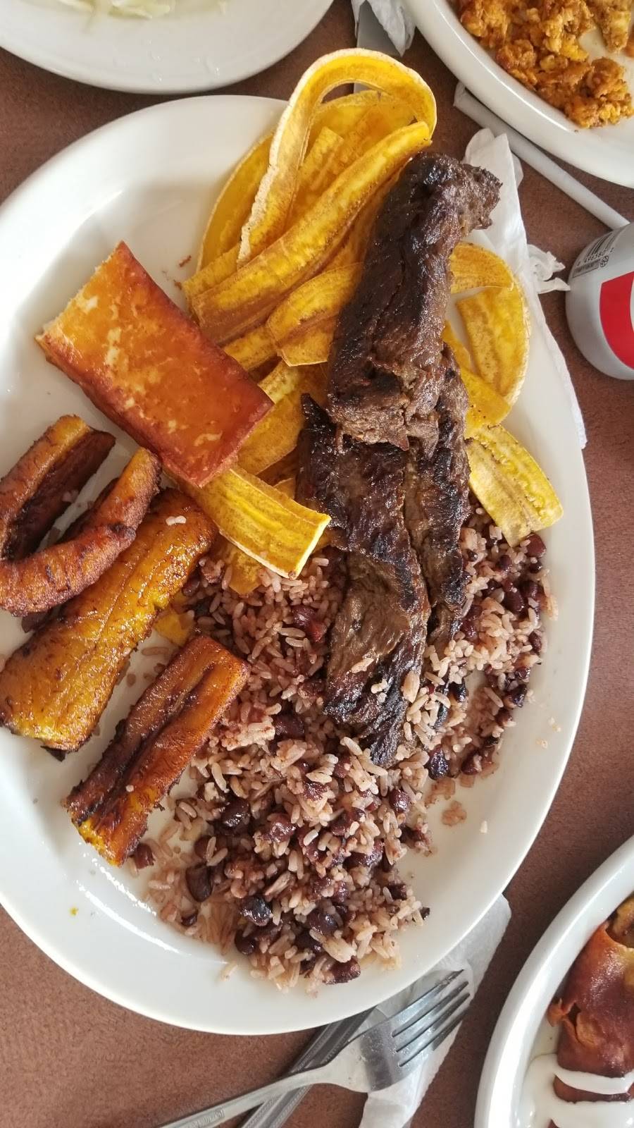 Velasquez Restaurant | restaurant | 14401 San Pablo Ave, San Pablo, CA 94806, USA | 5106805652 OR +1 510-680-5652