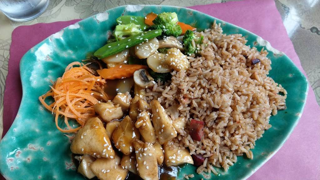 Eastern Pearl | restaurant | 290 Main St, Webster, MA 01570, USA | 5086719288 OR +1 508-671-9288