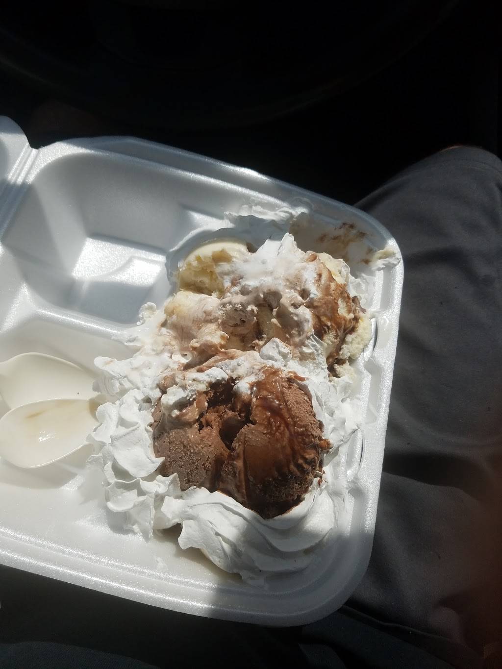 Fatmos | restaurant | 1334 W Main St, Lebanon, TN 37087, USA | 6155474571 OR +1 615-547-4571