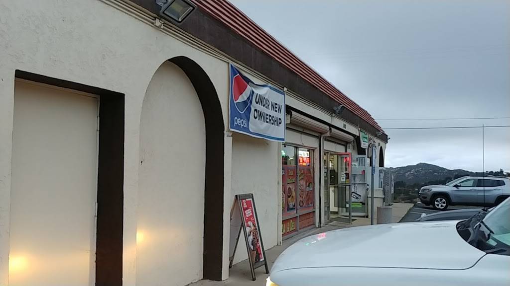 Crest Foods Liquor | meal takeaway | 1103 La Cresta Blvd, El Cajon, CA 92021, USA | 6194448132 OR +1 619-444-8132