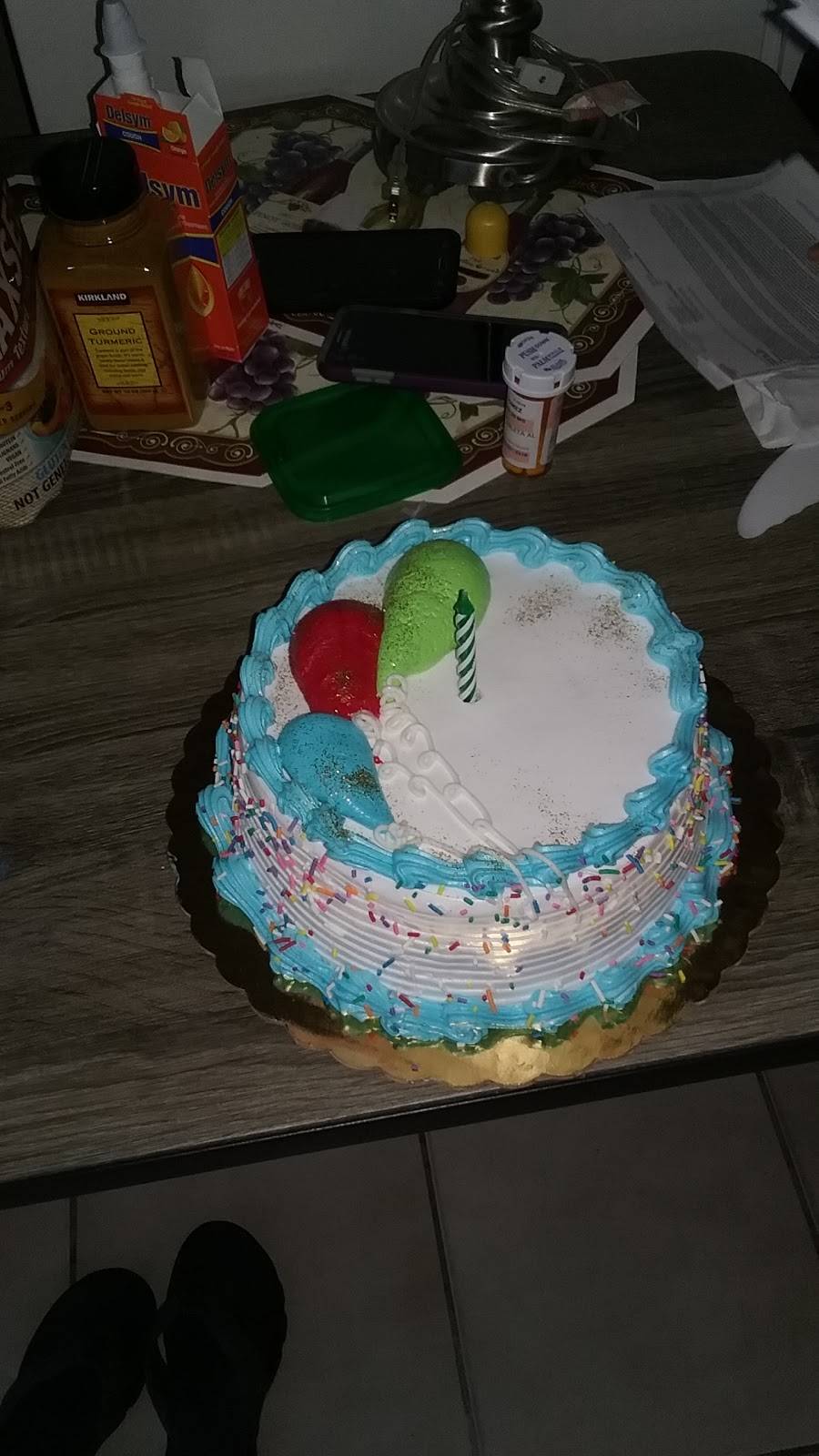 El Castillo de las Frutas | restaurant | 4290 E 4th Ave, Hialeah, FL 33013, USA | 3054596789 OR +1 305-459-6789