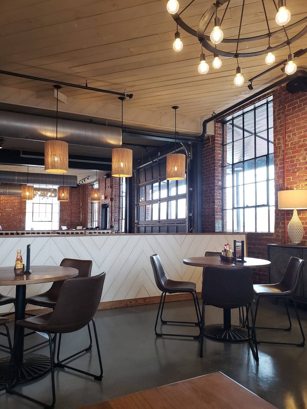 El Jefe Taqueria - Salem | restaurant | 8 W Main St, Salem, VA 24153, USA | 5404044304 OR +1 540-404-4304