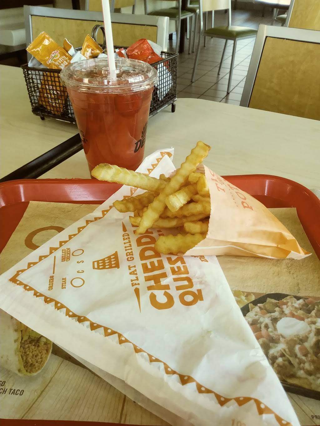 Del Taco | meal takeaway | 8055 Monet Ave, Rancho Cucamonga, CA 91739, USA | 9096469093 OR +1 909-646-9093