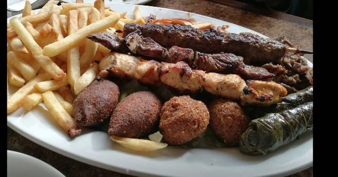 Aladdins Cafe Louisville | restaurant | 1613 Bardstown Rd, Louisville, KY 40205, USA | 5024098484 OR +1 502-409-8484