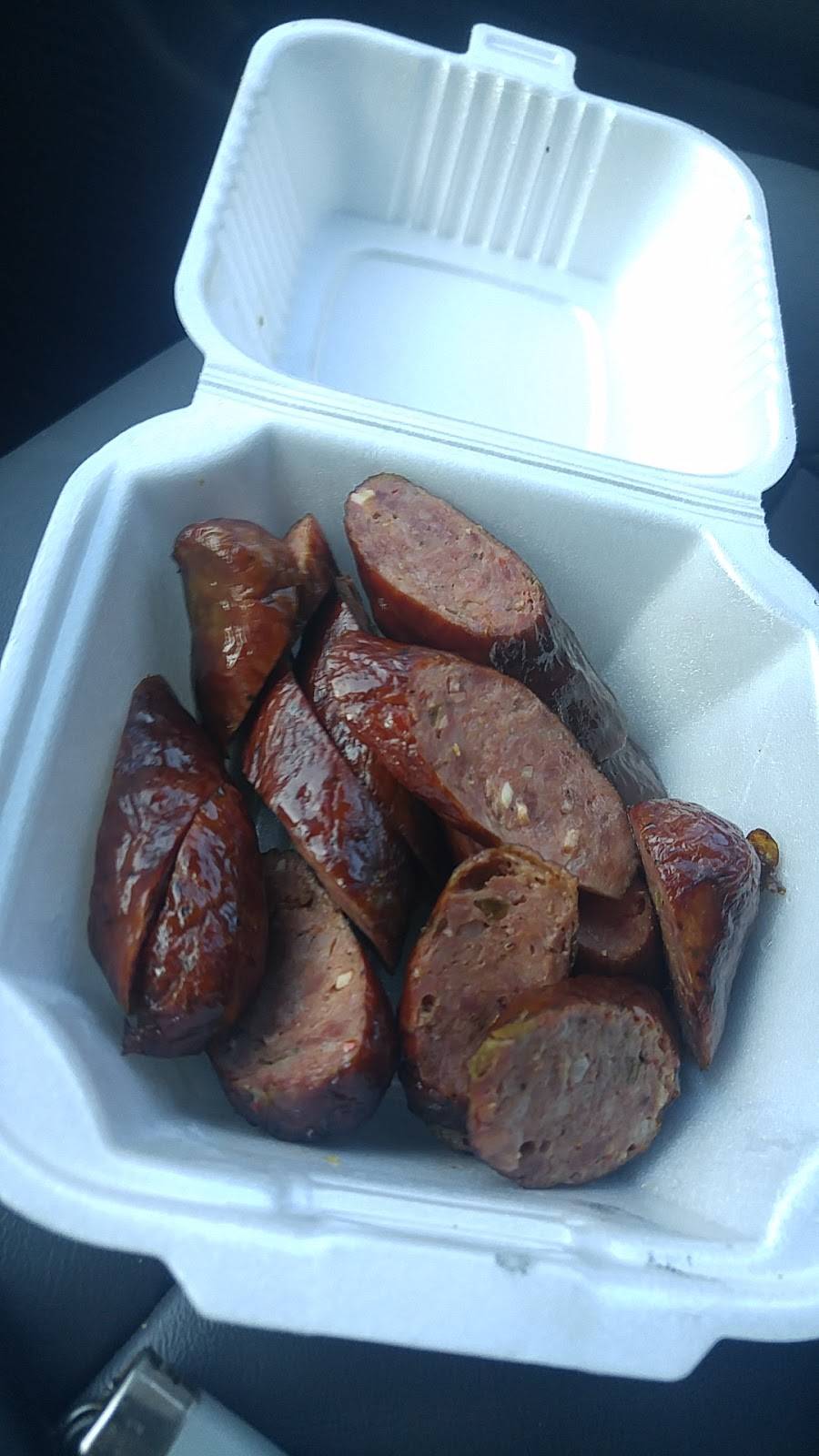 Baileys BBQ | restaurant | 140 Truly Plaza, Cleveland, TX 77327, USA | 8324805126 OR +1 832-480-5126