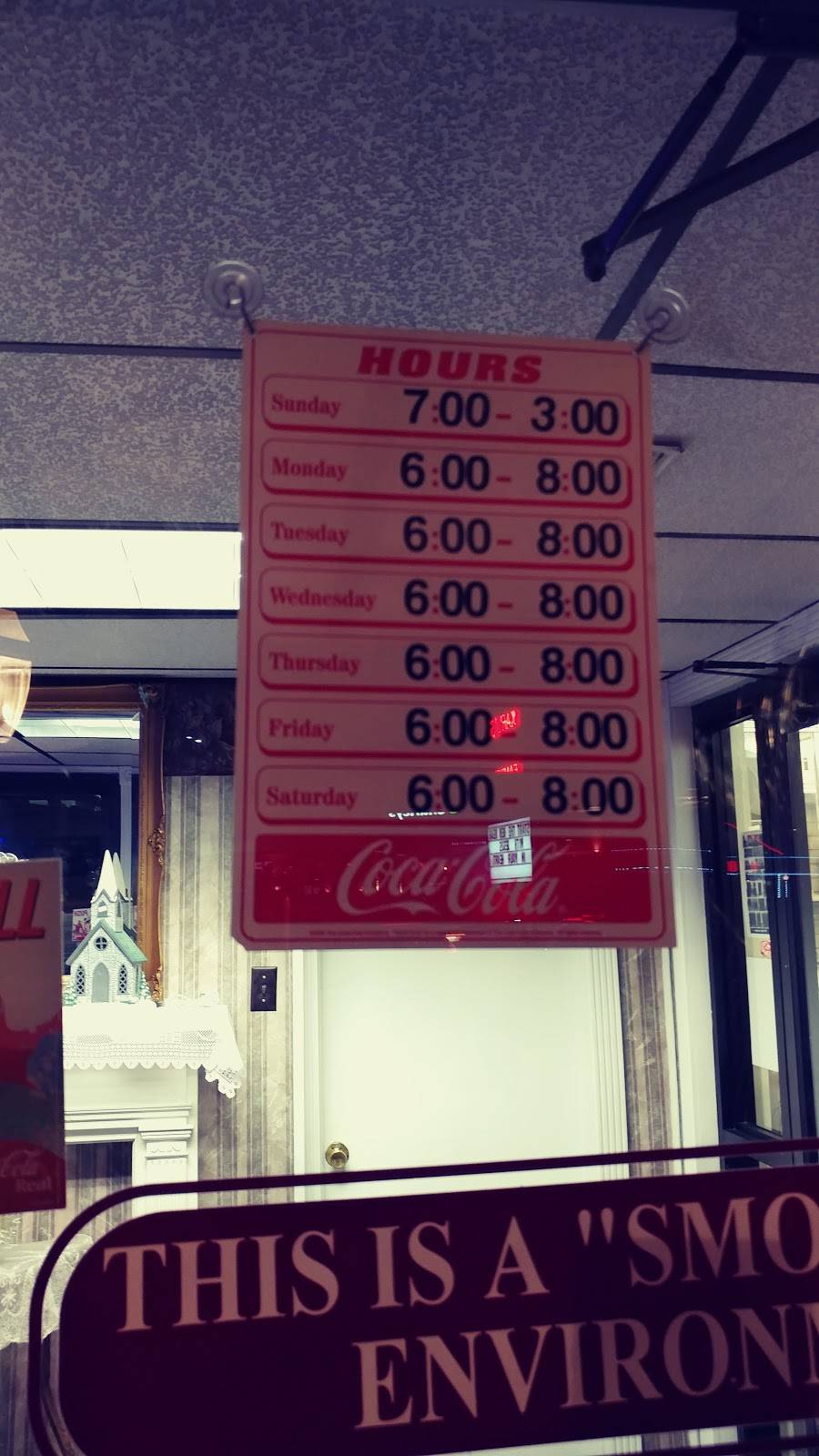 Karls Family Restaurant | restaurant | 5100 Hixson Pike, Hixson, TN 37343, USA | 4238755506 OR +1 423-875-5506