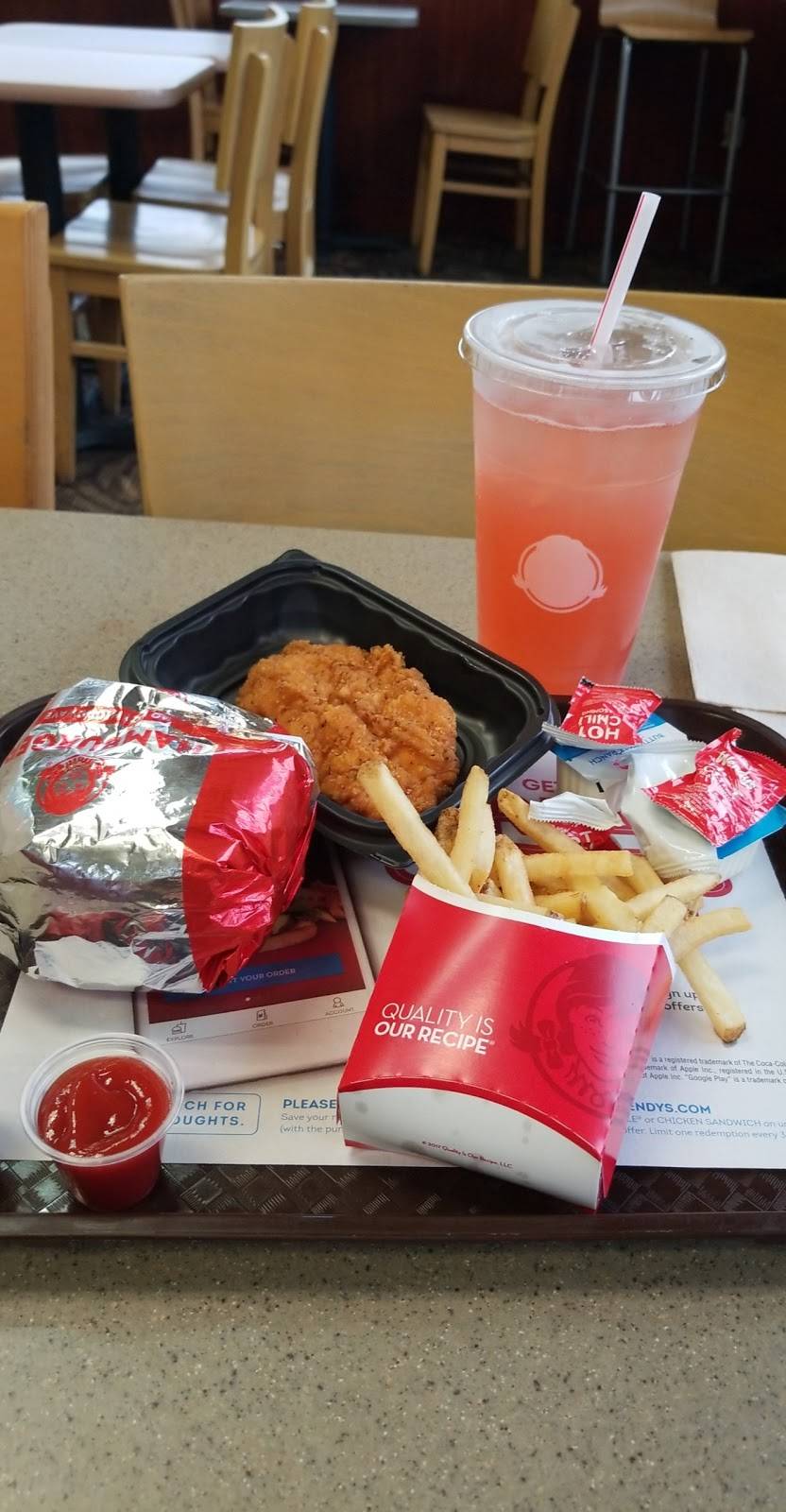 Wendys | restaurant | 5788 Lindero Canyon Rd, Westlake Village, CA 91362, USA | 8188799416 OR +1 818-879-9416