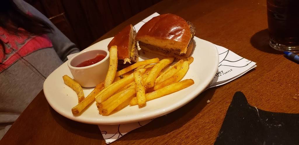 Outback Steakhouse | restaurant | 311 Hampton Ct, Onalaska, WI 54650, USA | 6087814329 OR +1 608-781-4329