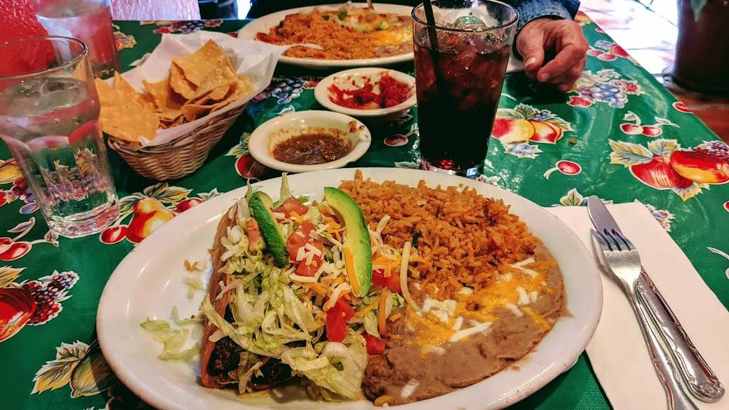 La Cocina & Cantina | restaurant | 432 Broadway E, Seattle, WA 98102, USA | 2063231675 OR +1 206-323-1675